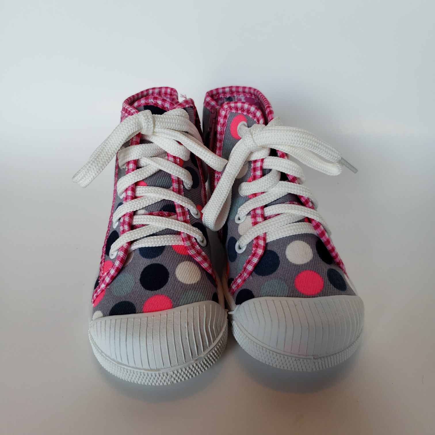 Cap-Toe Hi-Top Canvas Fashion Sneaker #33-381-0001 - Image 2